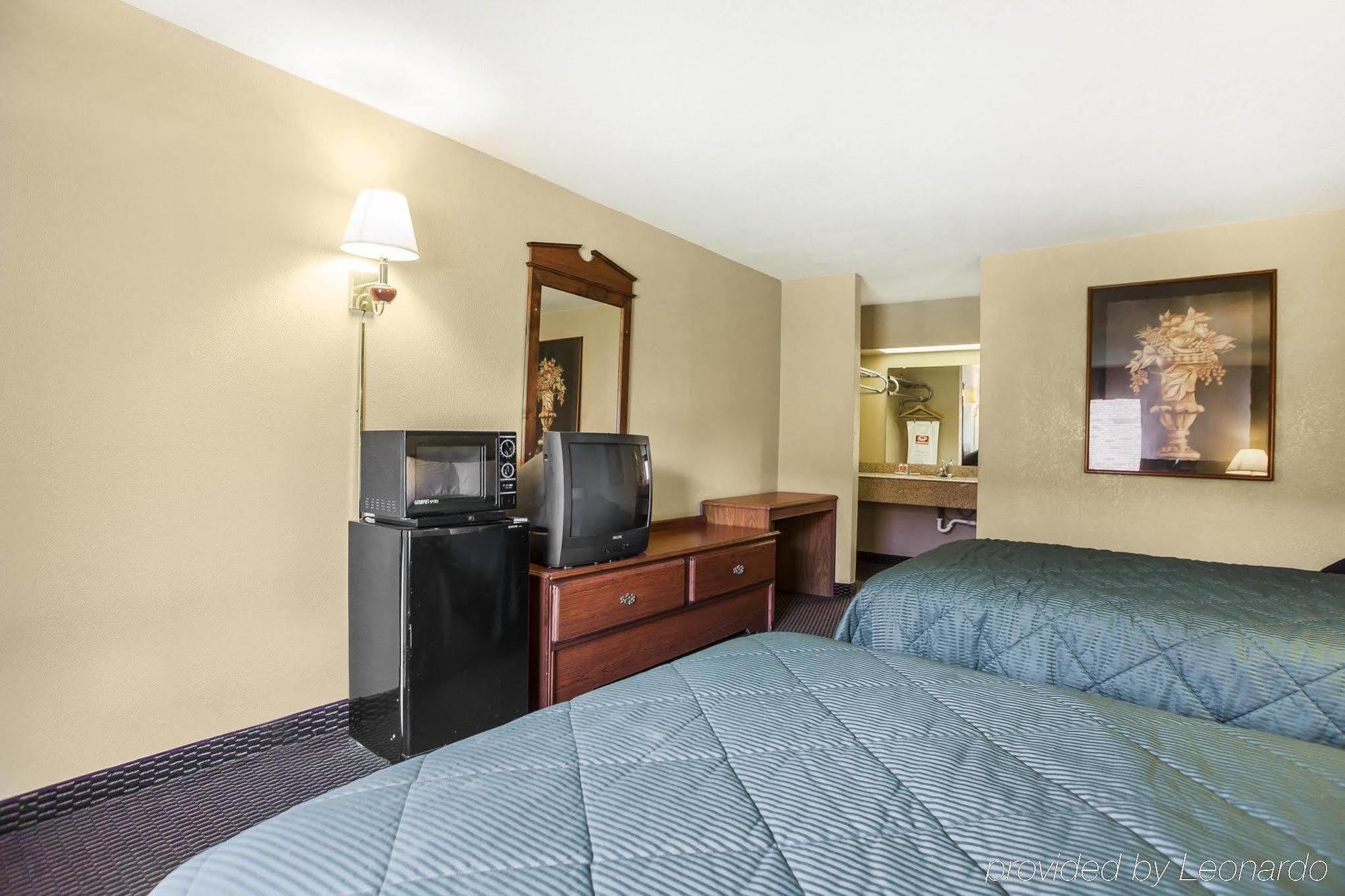 Americas Best Value Inn Hamilton Εξωτερικό φωτογραφία
